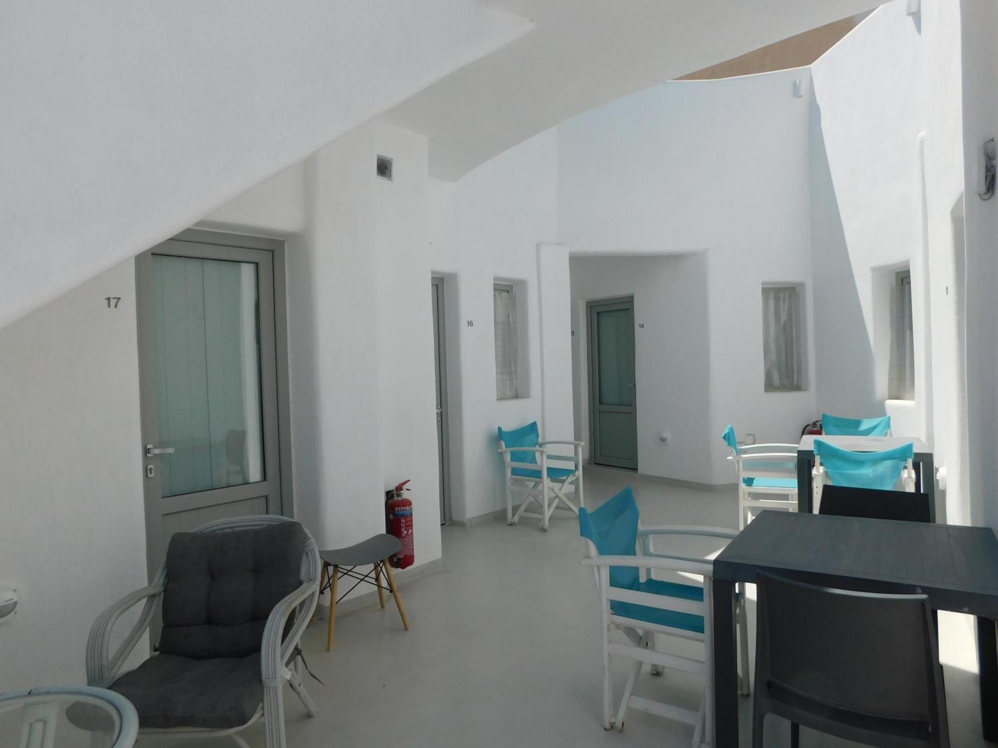 Fira Unique Rooms ภายนอก รูปภาพ